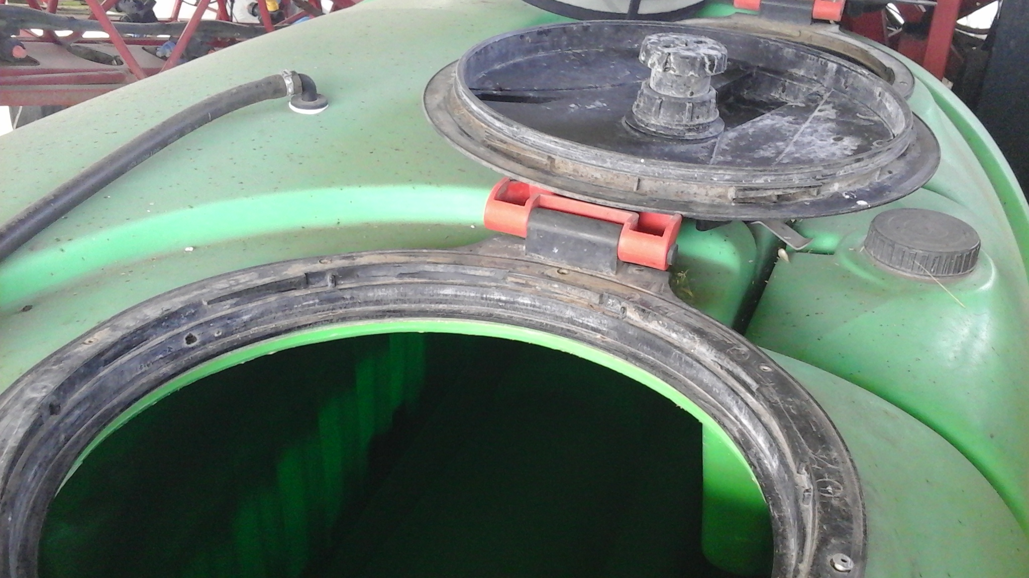 Foto 7 der Reparatur — Spritzentank-Reparatur — Paulinowo