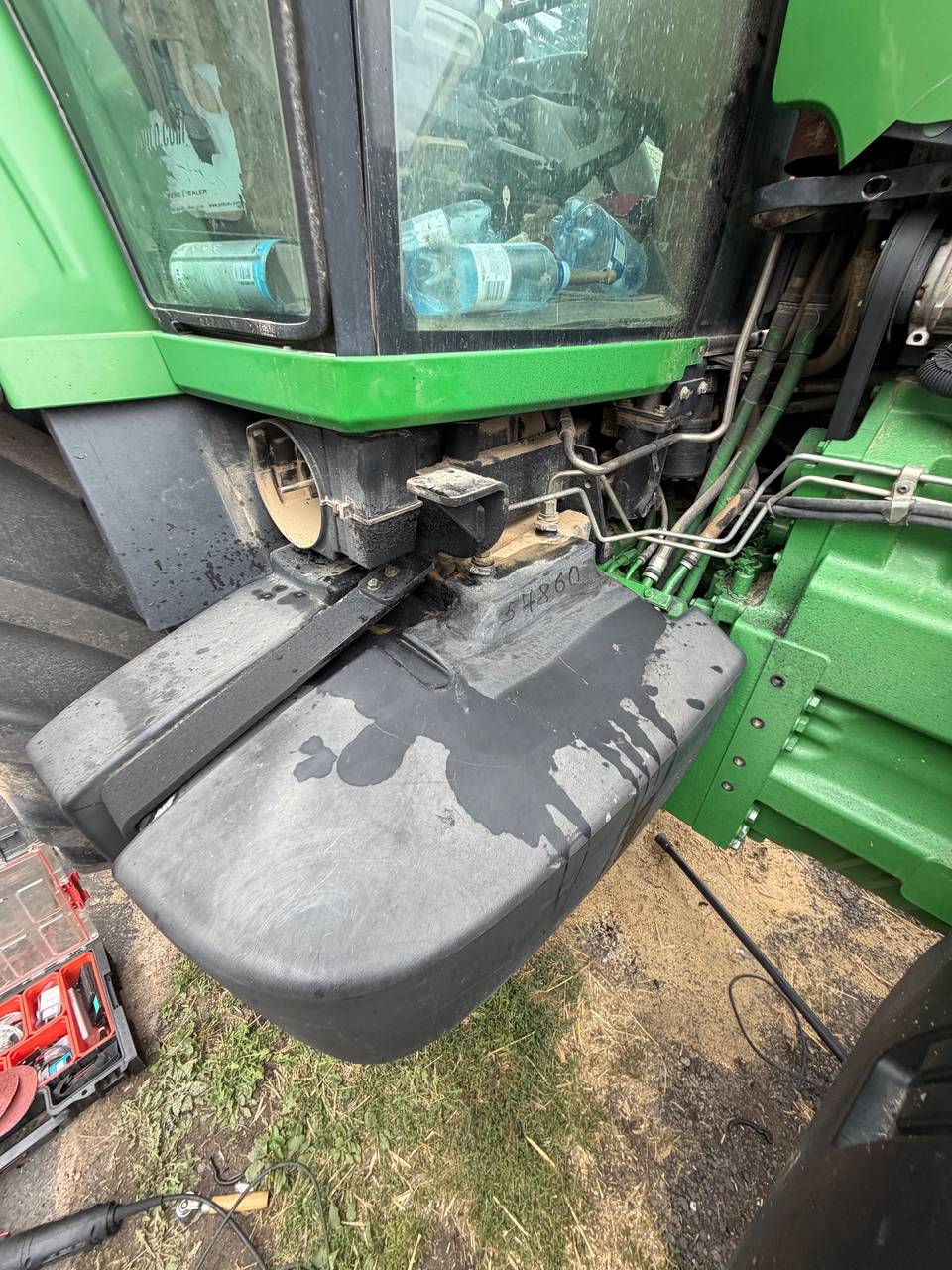 Foto 16 der Reparatur — Kraftstofftank-Reparatur John Deere 8330 — Uniejowice