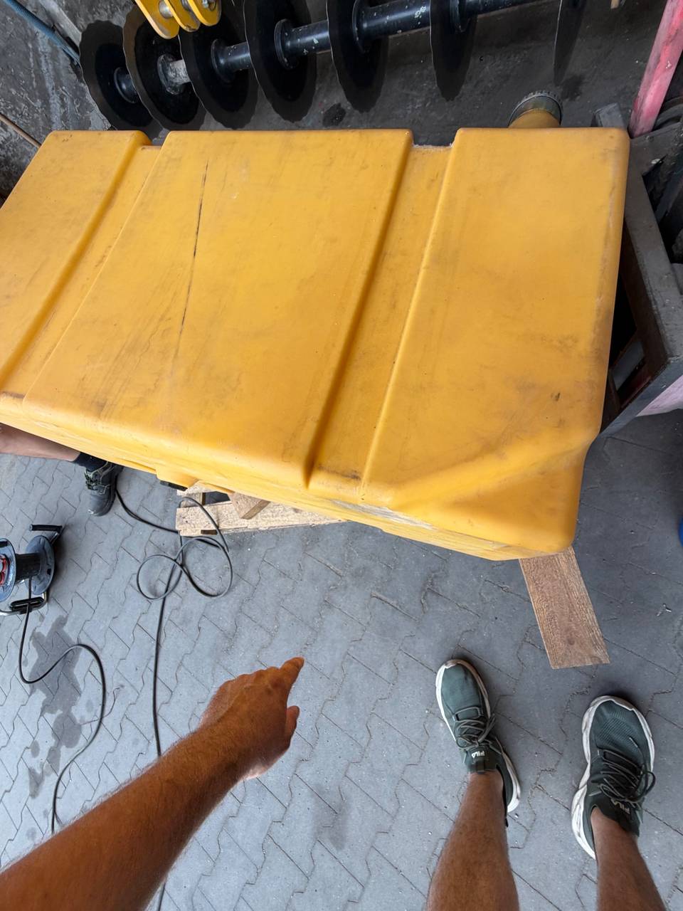 Foto 4 der Reparatur — Kraftstofftank-Reparatur New Holland TC56 — Opole — August 2026