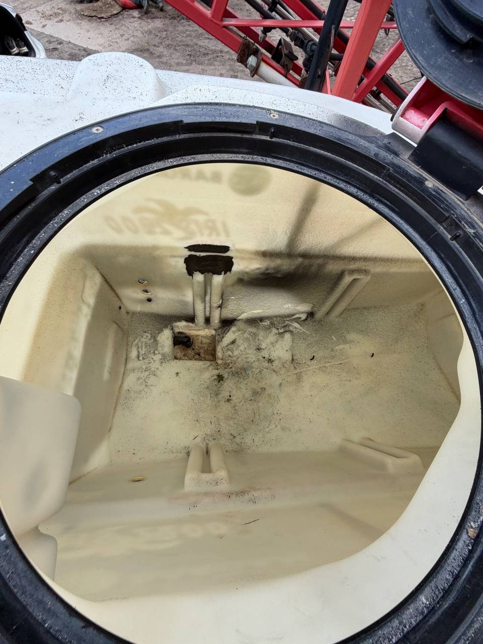Foto 19 der Reparatur — Spritzentank-Reparatur Bargam — Myślibórz