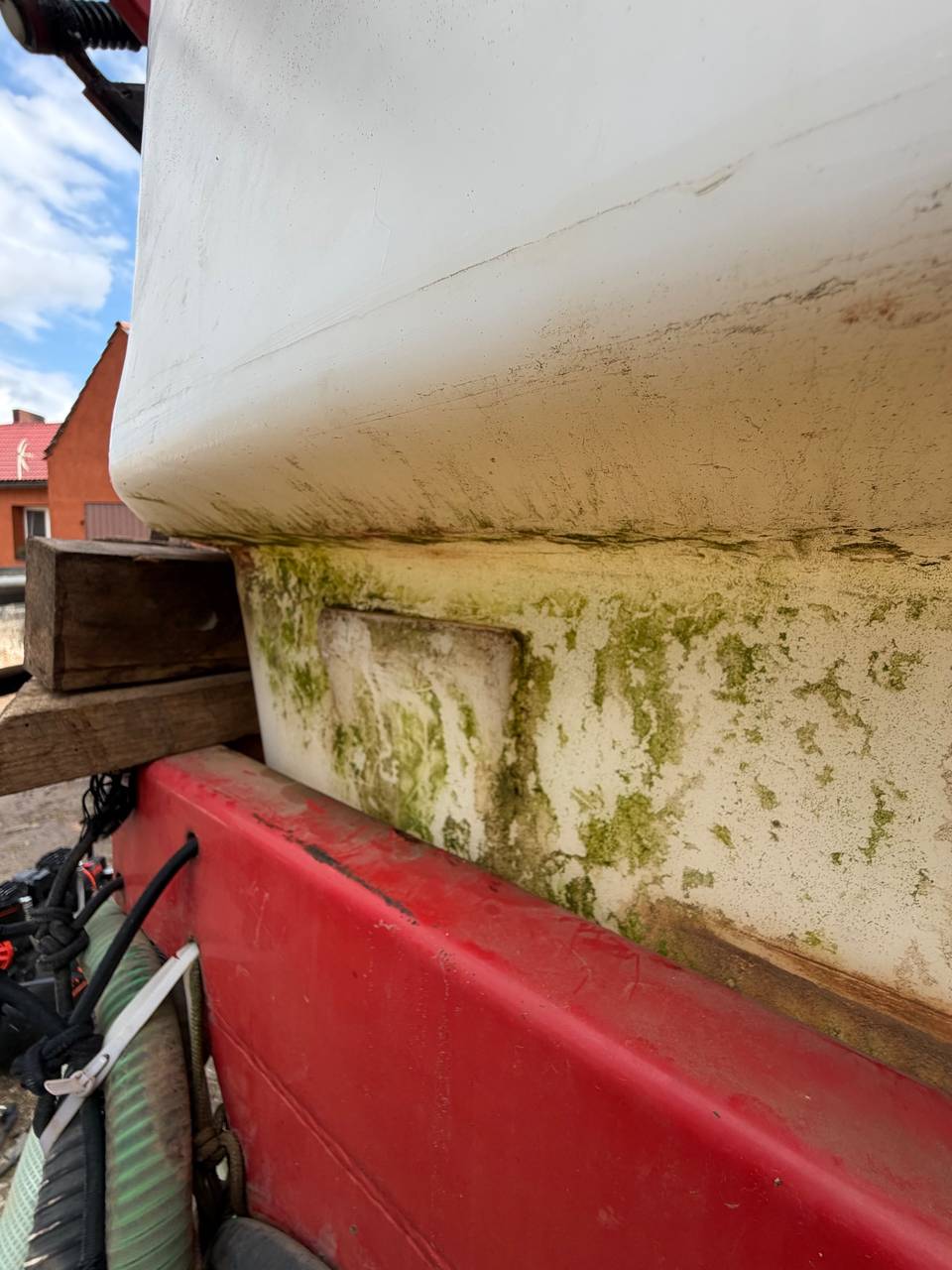 Foto 10 der Reparatur — Spritzentank-Reparatur Bargam — Myślibórz