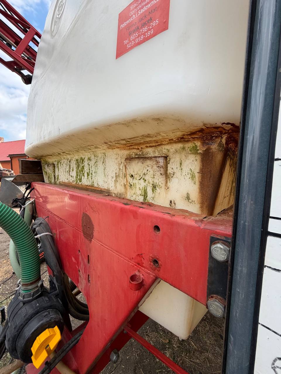 Foto 11 der Reparatur — Spritzentank-Reparatur Bargam — Myślibórz