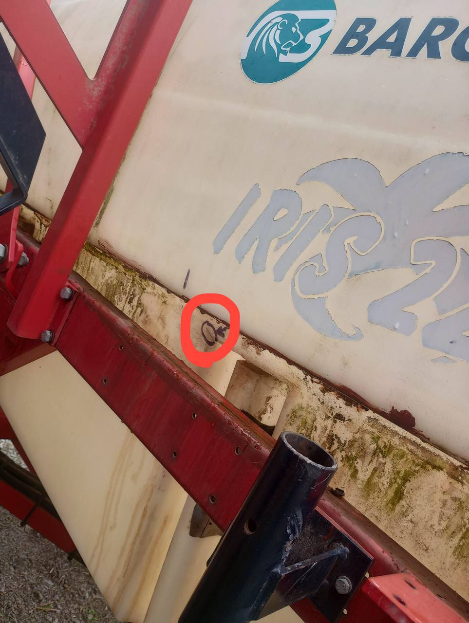 Foto 6 der Reparatur — Spritzentank-Reparatur Bargam — Myślibórz