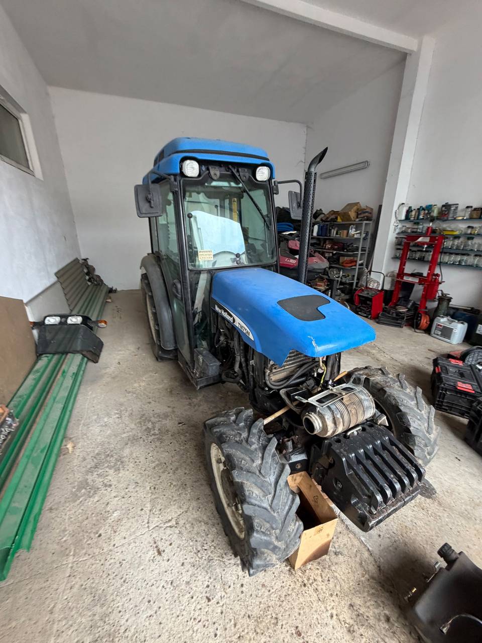 Foto 2 der Reparatur — Kraftstofftank-Reparatur am Traktor — August 2026