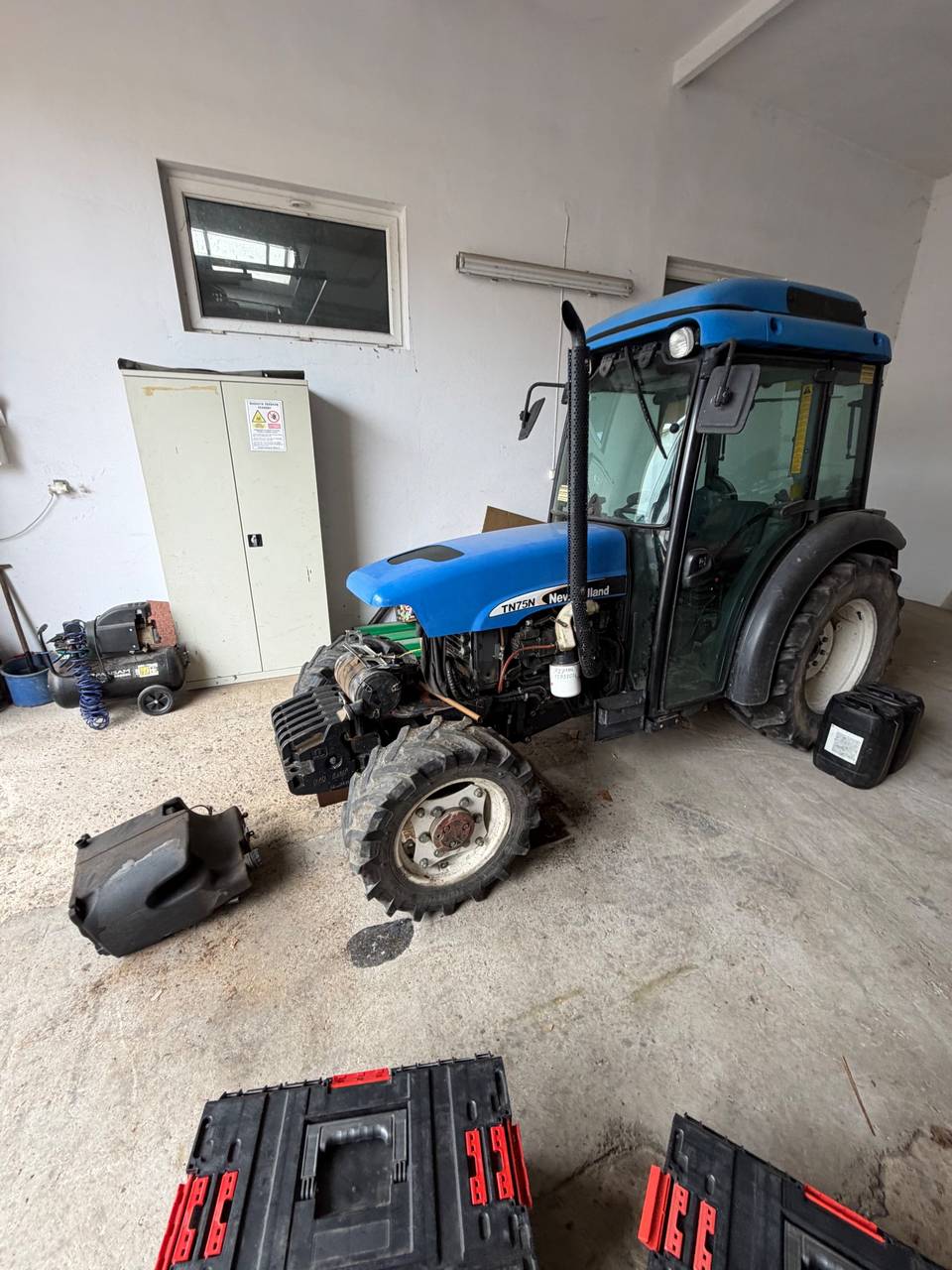 Foto 5 der Reparatur — Kraftstofftank-Reparatur am Traktor — August 2026