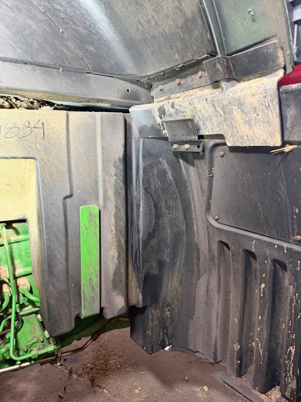 Foto 11 der Reparatur — Kraftstofftank-Reparatur John Deere RK8700