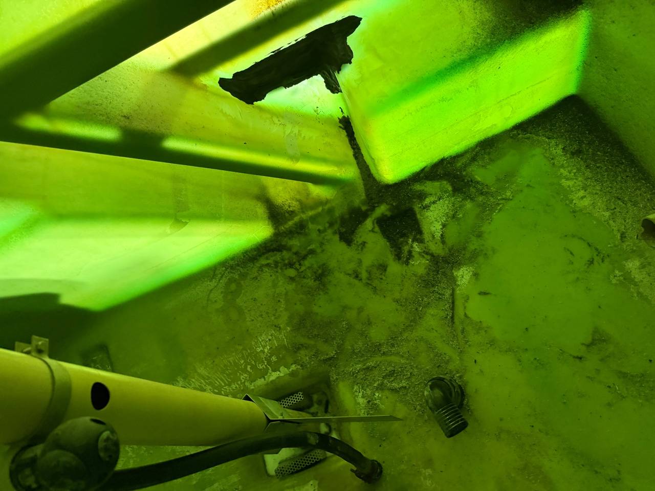 Foto 18 der Reparatur — Spritzentank-Reparatur Berthoud 3200 L