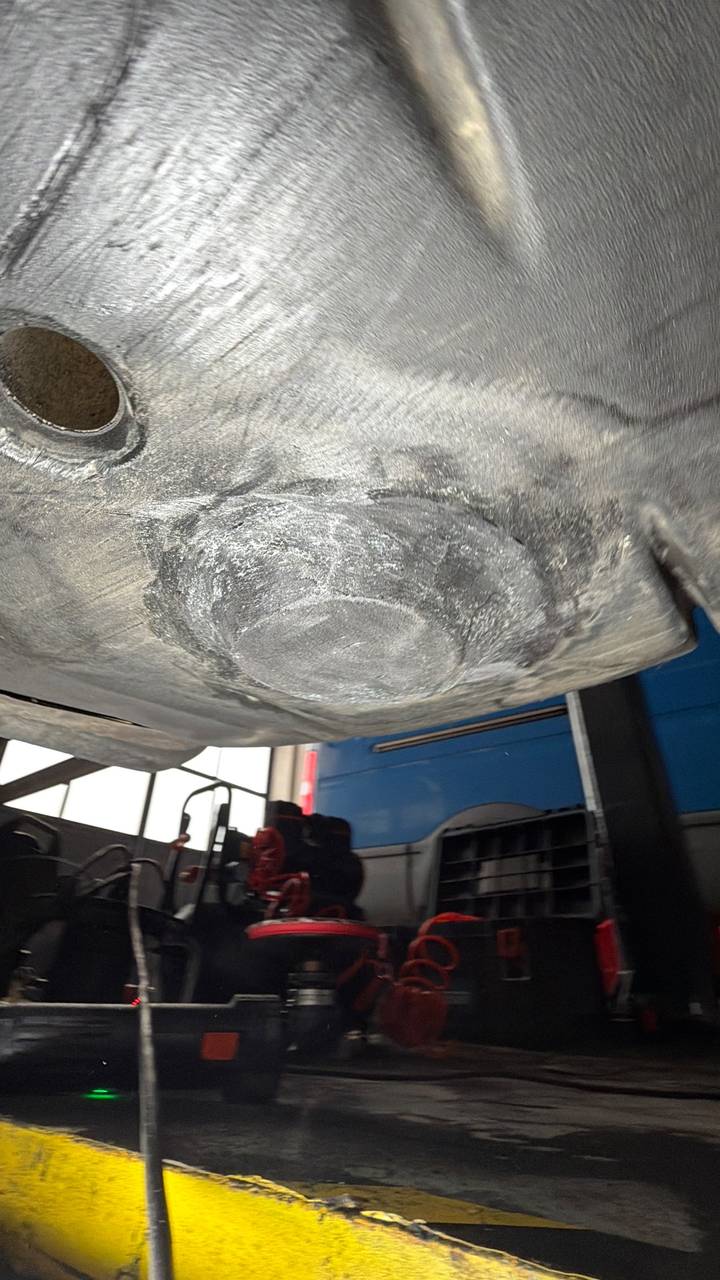 Foto 10 der Reparatur — Kraftstofftank-Reparatur am PKW — September 2026