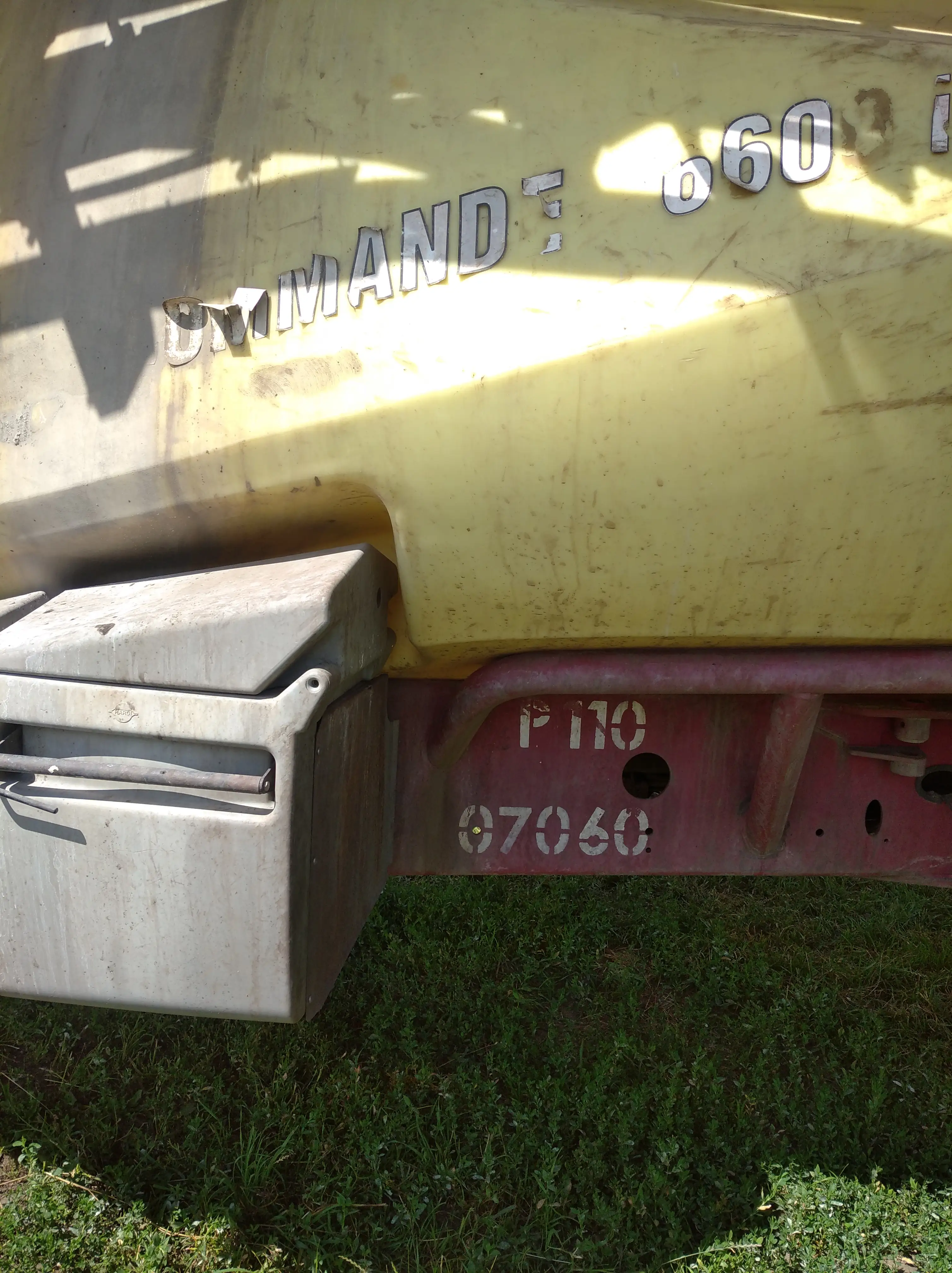 Foto 6 der Reparatur — Spritzentank-Reparatur Hardi 660