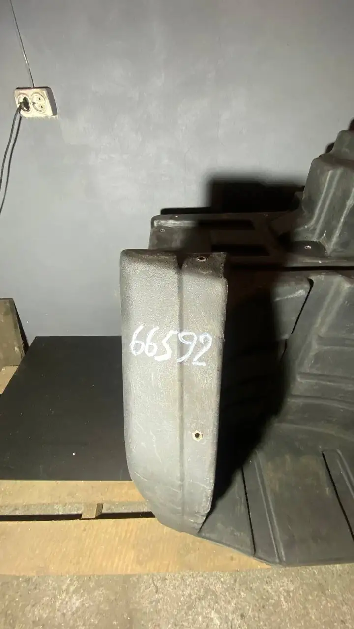Foto 17 der Reparatur — Kraftstofftank-Reparatur Case 340 — Risse