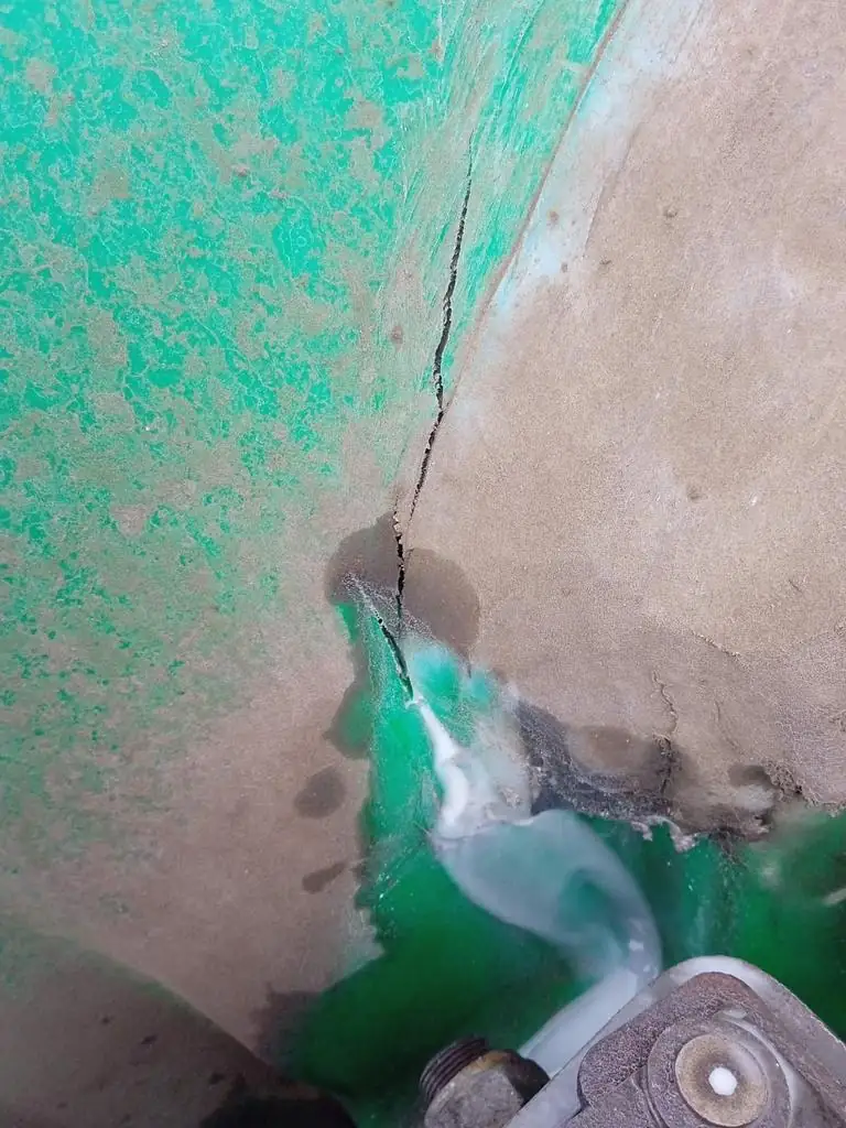 Foto 1 der Reparatur — Spritzentank-Reparatur an der Anhängespritze (2)