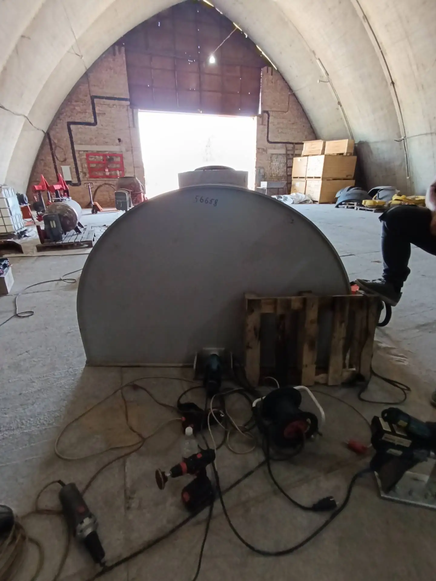Foto 11 der Reparatur — Reparatur eines stationären Tanks — Juni 2026