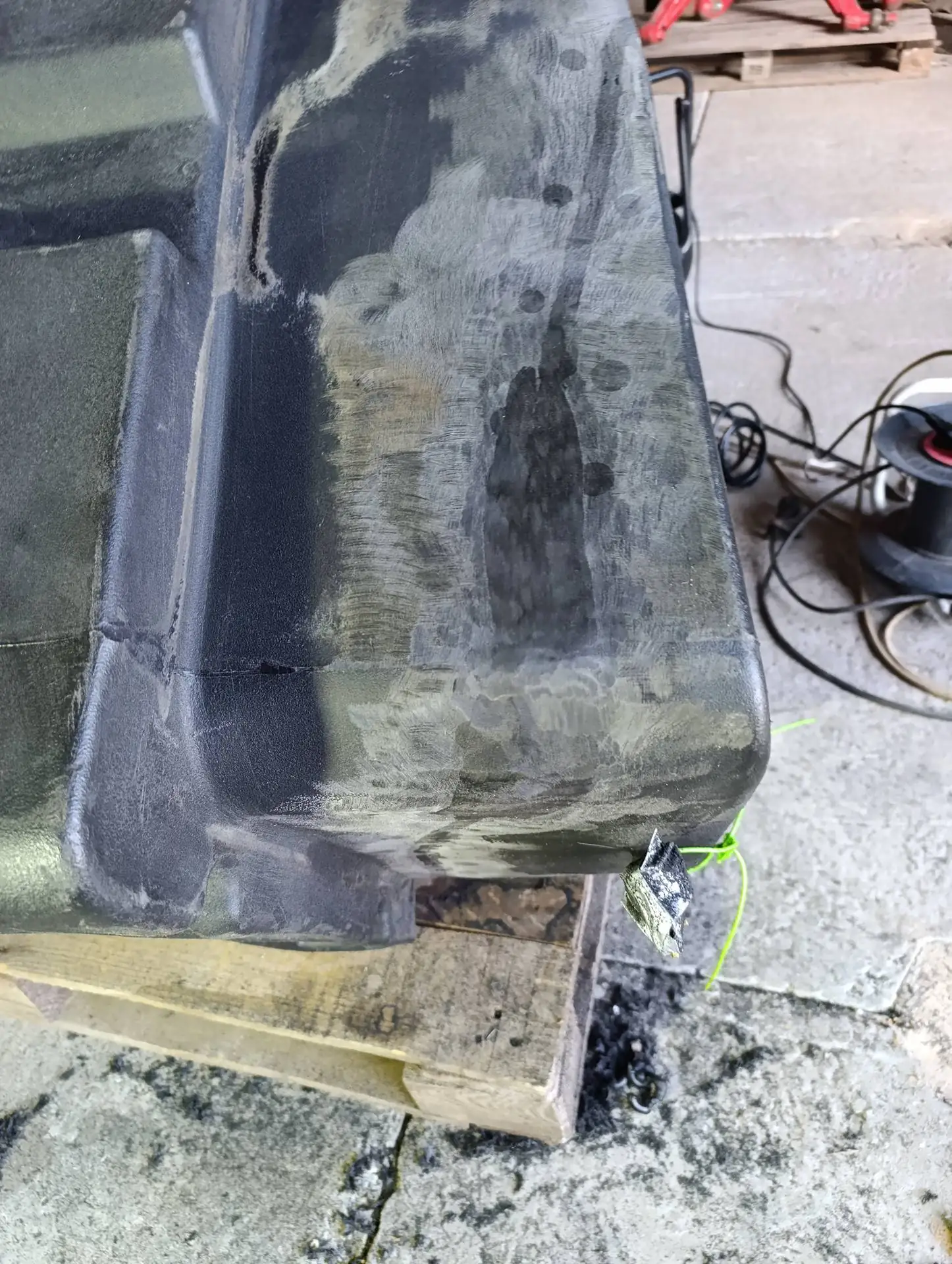 Foto 7 der Reparatur — Kraftstofftank-Reparatur Case 4430