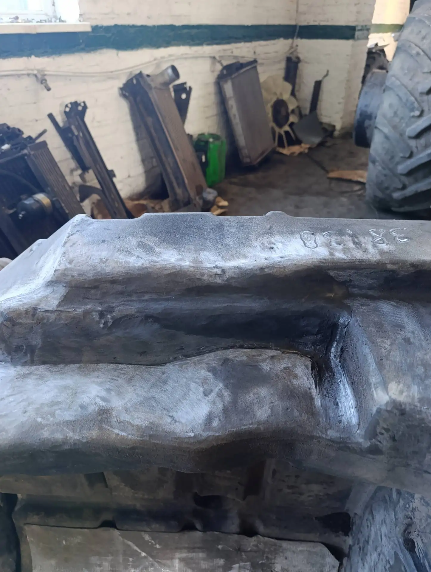 Foto 2 der Reparatur — Kraftstofftank-Reparatur New Holland T8.390 — Juni 2026