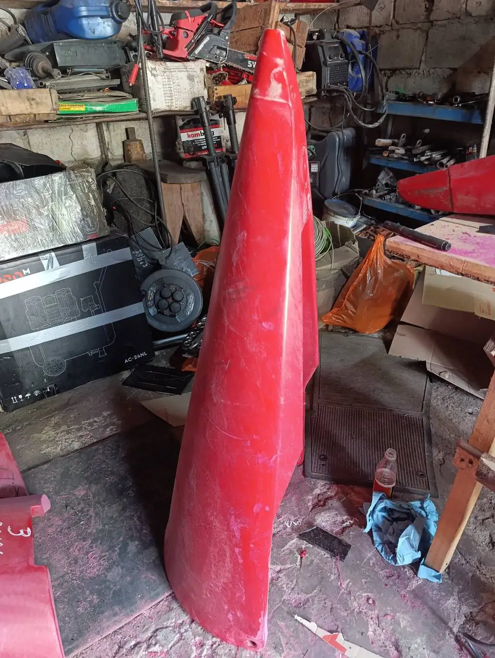 Foto 8 der Reparatur — Halmteiler-Reparatur am Schneidwerk — Risse