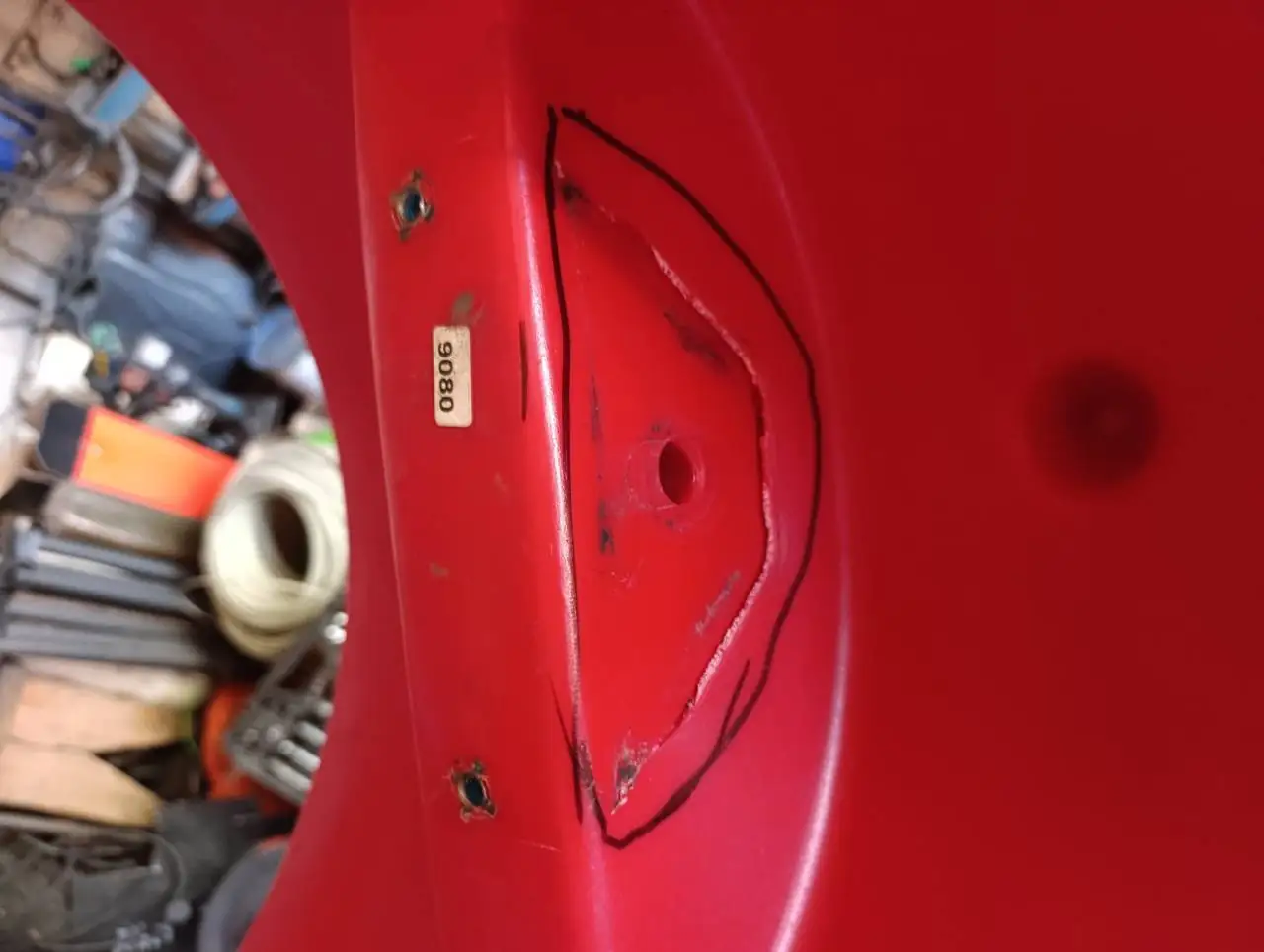 Foto 5 der Reparatur — Halmteiler-Reparatur am Schneidwerk — Risse