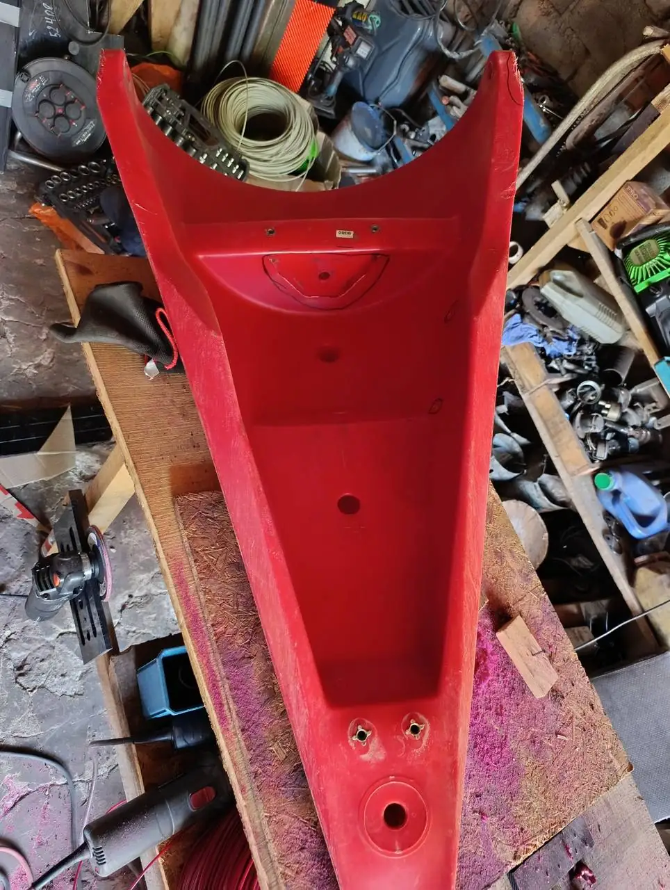Foto 4 der Reparatur — Halmteiler-Reparatur am Schneidwerk — Risse
