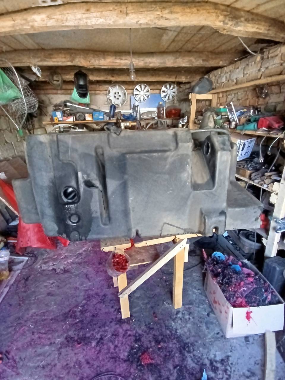 Foto 11 der Reparatur — Kraftstofftank-Reparatur am Traktor (3)