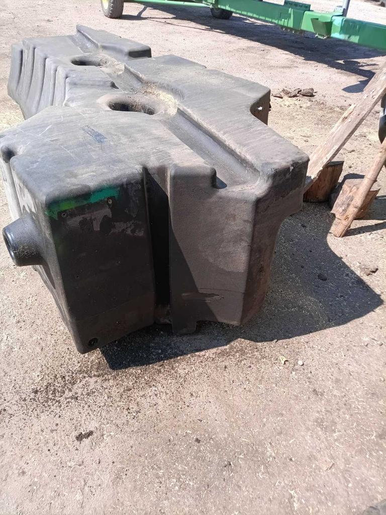 Foto 1 der Reparatur — Kraftstofftank-Reparatur John Deere T660