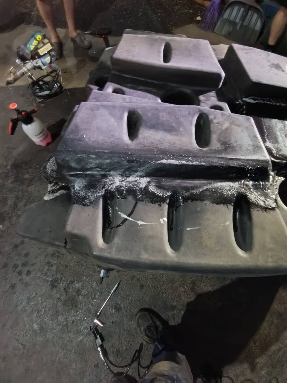 Foto 16 der Reparatur — Kraftstofftank-Reparatur Claas Lexion 760 — Riss an der typischen Stelle