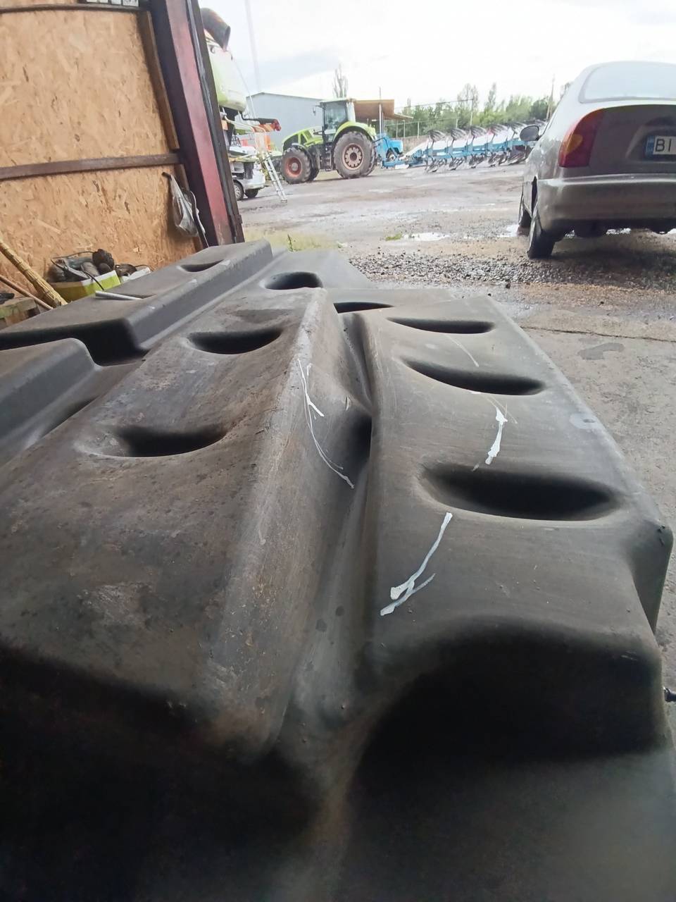Foto 5 der Reparatur — Kraftstofftank-Reparatur Claas Lexion 760 — Riss an der typischen Stelle