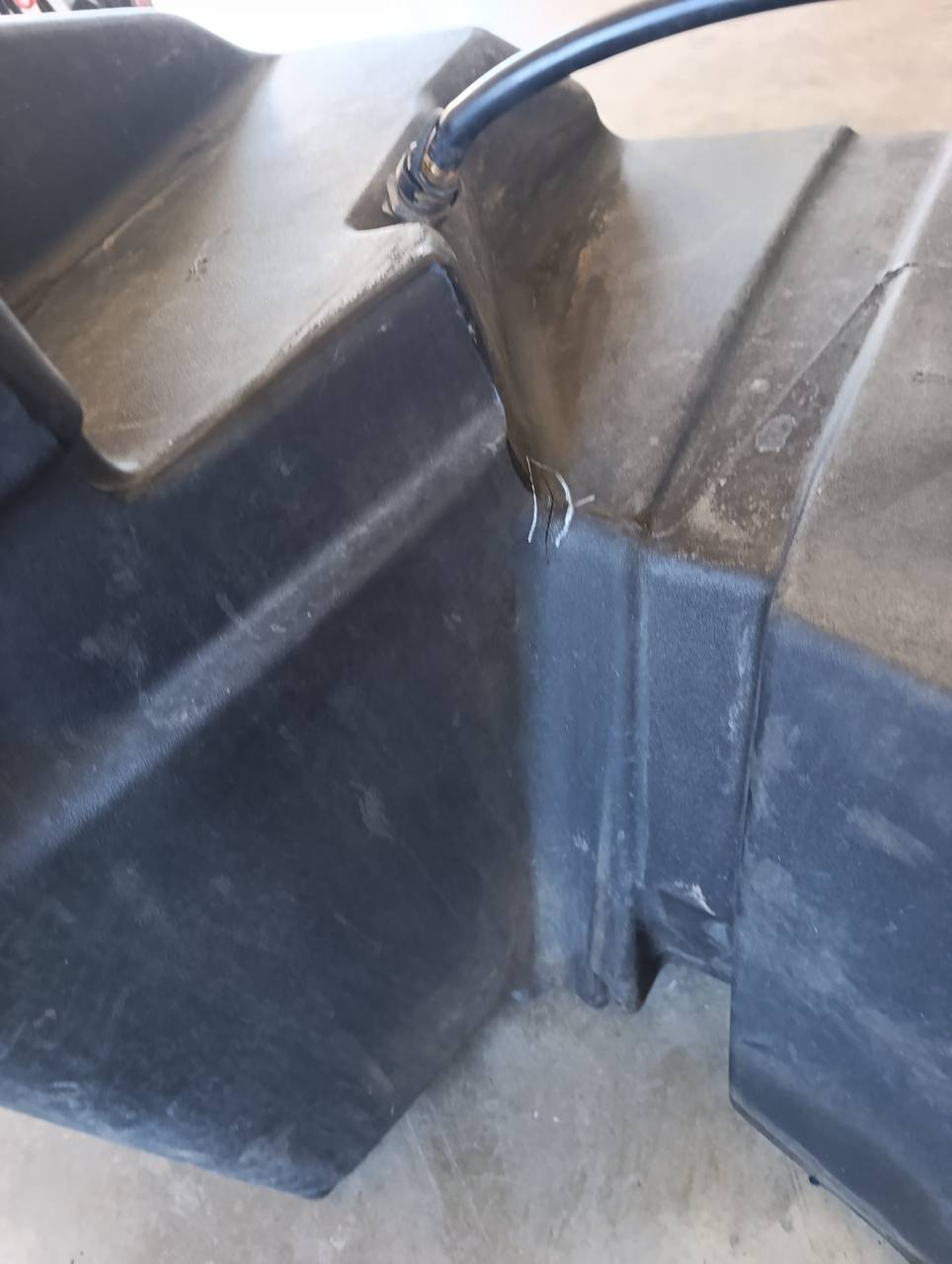 Foto 4 der Reparatur — Kraftstofftank-Reparatur New Holland — August 2026