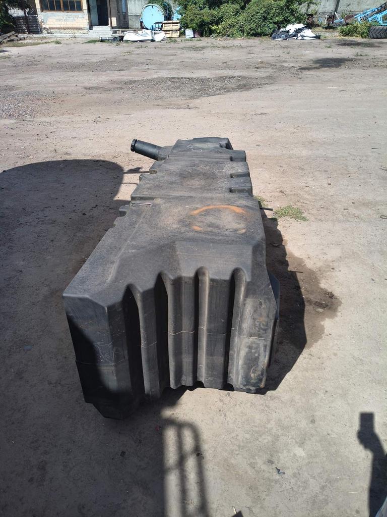 Foto 1 der Reparatur — Kraftstofftank-Reparatur Case 8250