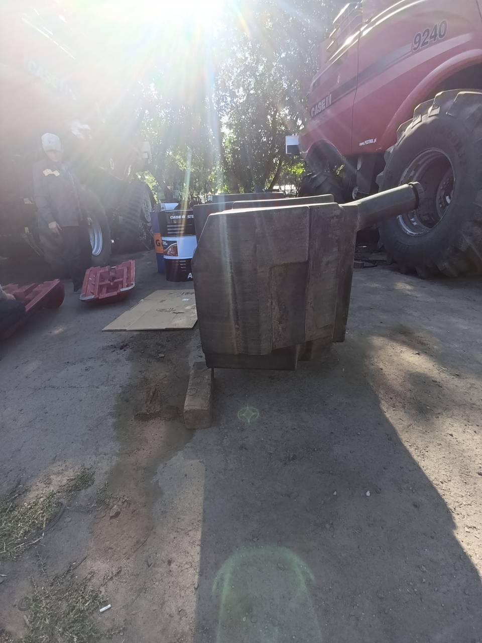 Foto 6 der Reparatur — Kraftstofftank-Reparatur Case 8250