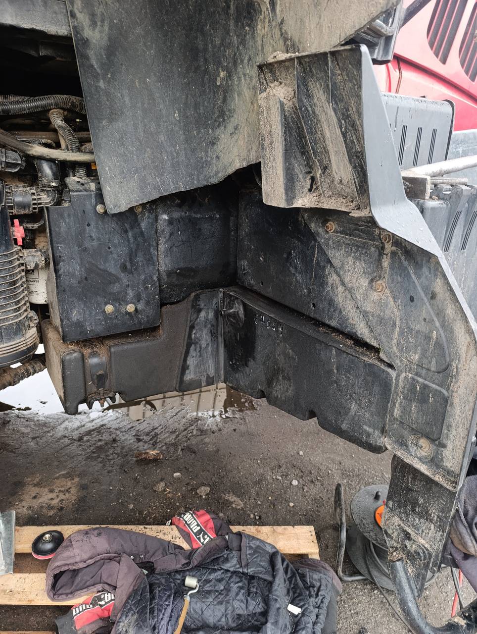 Foto 7 der Reparatur — Kraftstofftank-Reparatur Case Puma 220