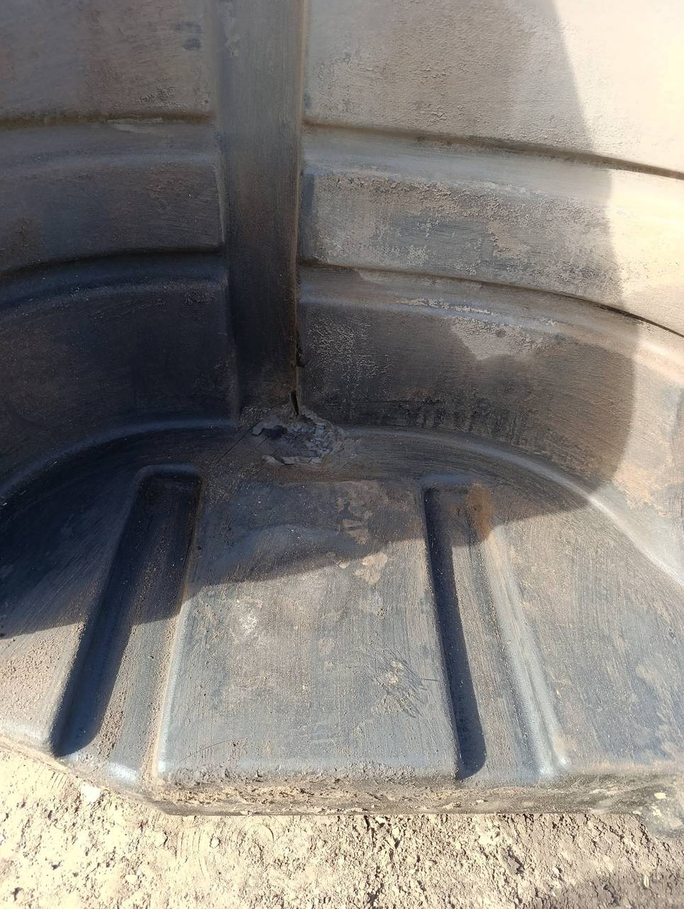 Foto 5 der Reparatur — Kraftstofftank-Reparatur New Holland T8.390 — September 2026