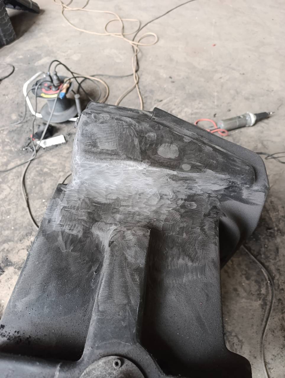 Foto 21 der Reparatur — Kraftstofftank-Reparatur Fendt 930