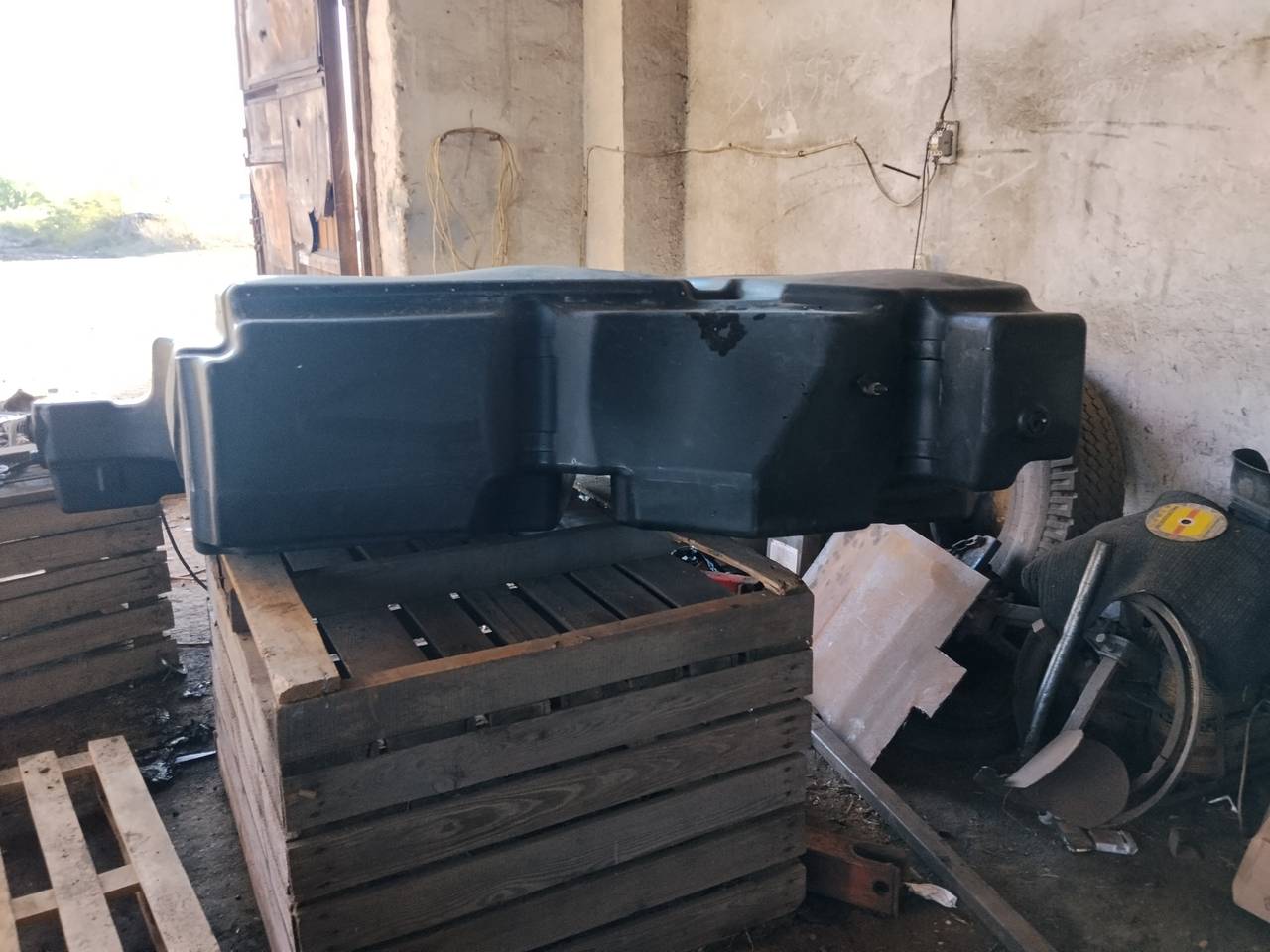 Foto 10 der Reparatur — Kraftstofftank-Reparatur Claas Lexion 760