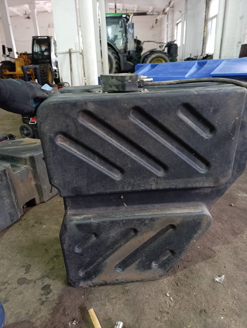 Foto 12 der Reparatur — Kunststoffteil-Reparatur