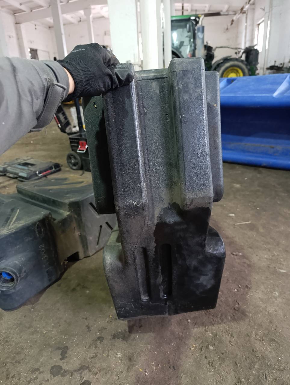 Foto 13 der Reparatur — Kunststoffteil-Reparatur