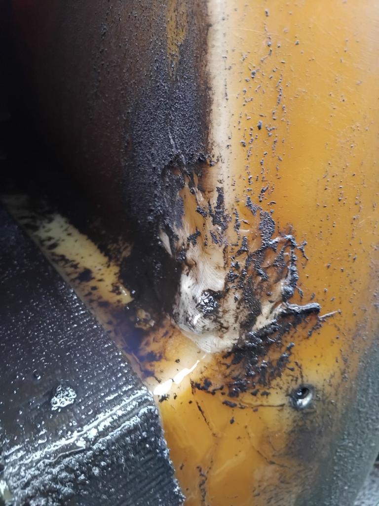 Foto 4 der Reparatur — Kraftstofftank-Reparatur Hardi CC20