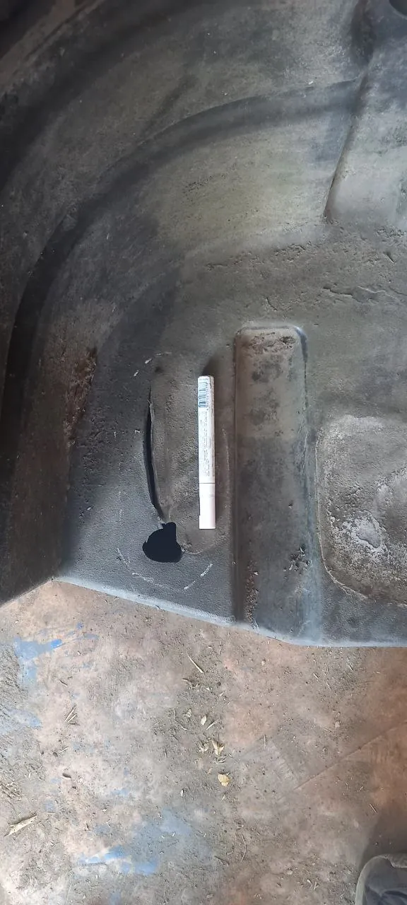 Foto 5 der Reparatur — Kraftstofftank-Reparatur Case 340 — Juli 2023