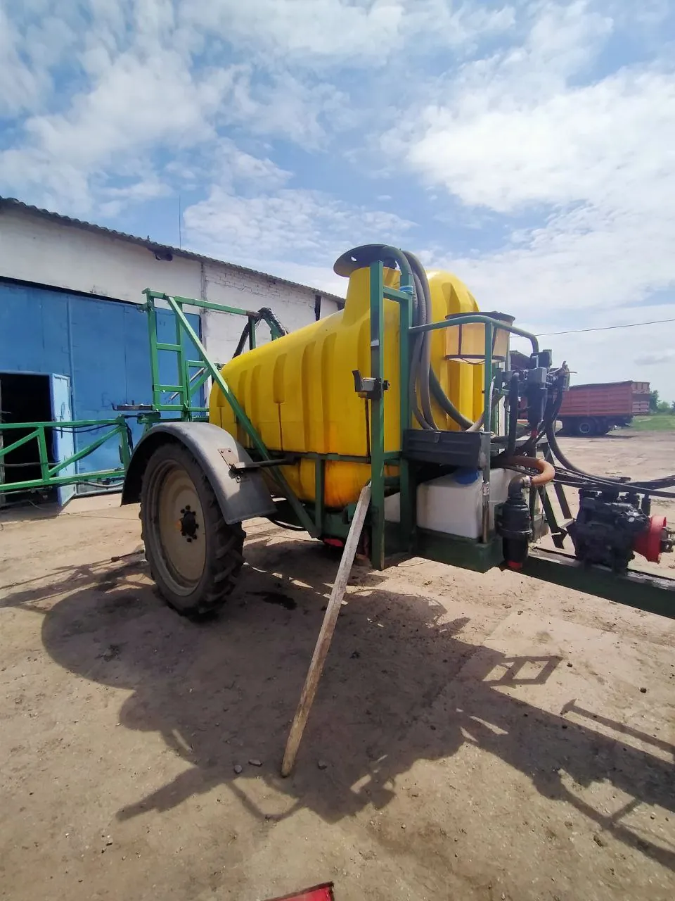 Foto 15 der Reparatur — Spritzentank-Reparatur — Juni 2023