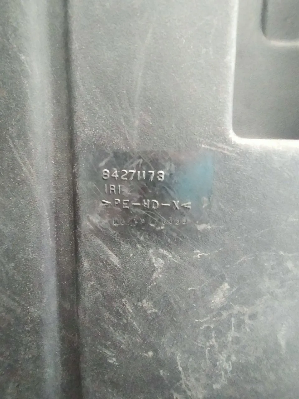Foto 3 der Reparatur — Kraftstofftank-Reparatur New Holland T8.390