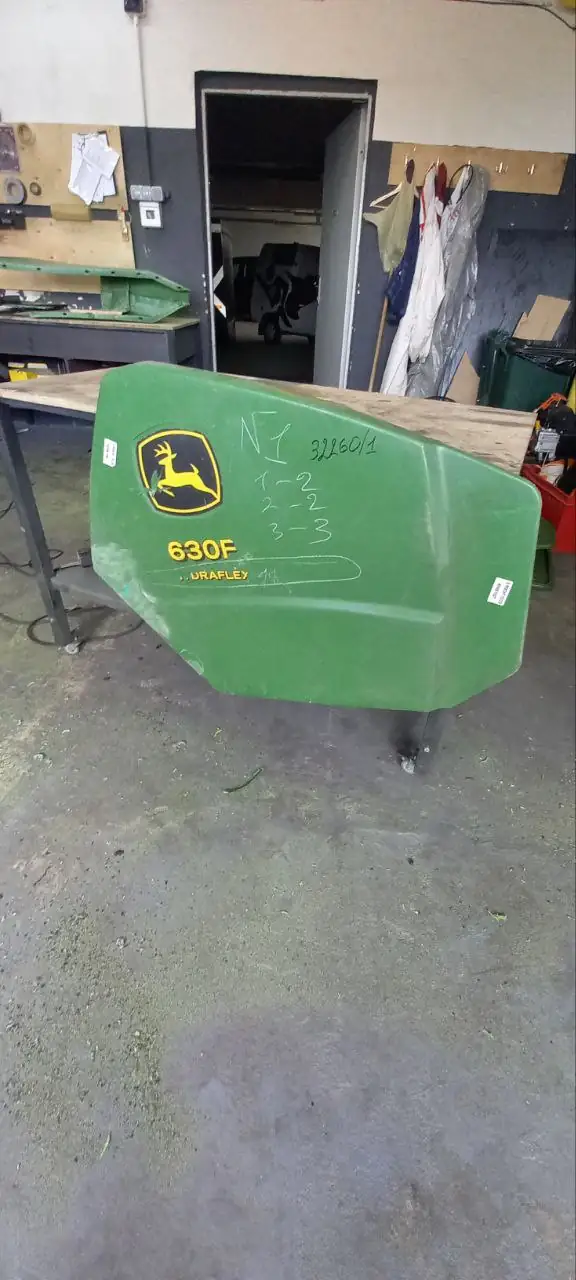 Foto 32 der Reparatur — Halmteiler-Reparatur John Deere