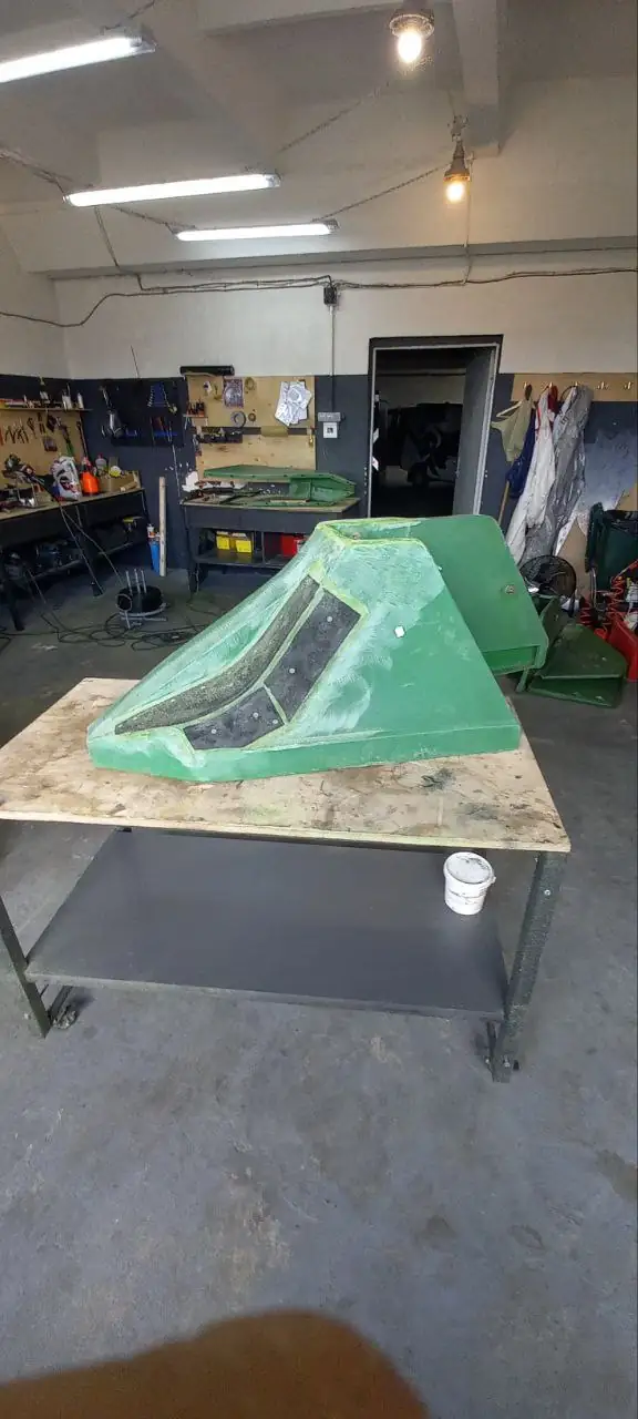 Foto 24 der Reparatur — Halmteiler-Reparatur John Deere