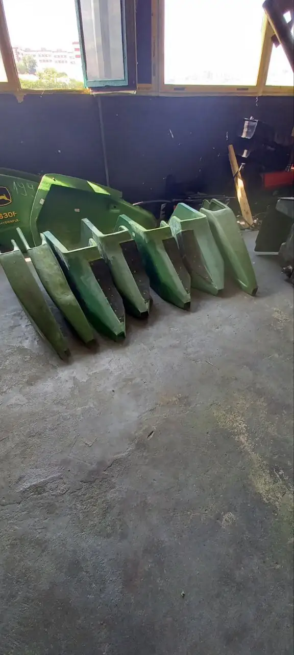 Foto 14 der Reparatur — Halmteiler-Reparatur John Deere