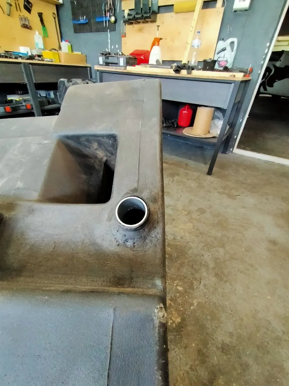 Foto 15 der Reparatur — Kraftstofftank-Reparatur Case 210