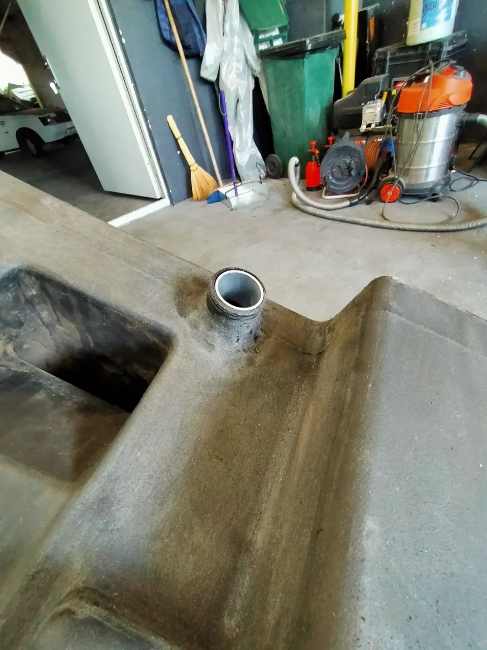 Foto 16 der Reparatur — Kraftstofftank-Reparatur Case 210