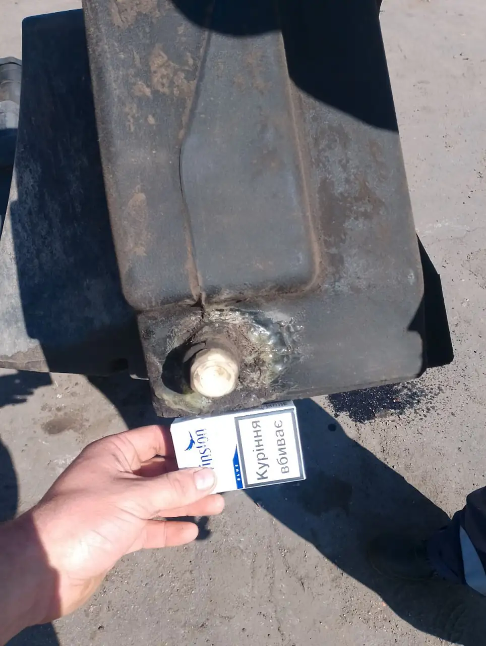 Foto 40 der Reparatur — Kraftstofftank-Reparatur New Holland T7060