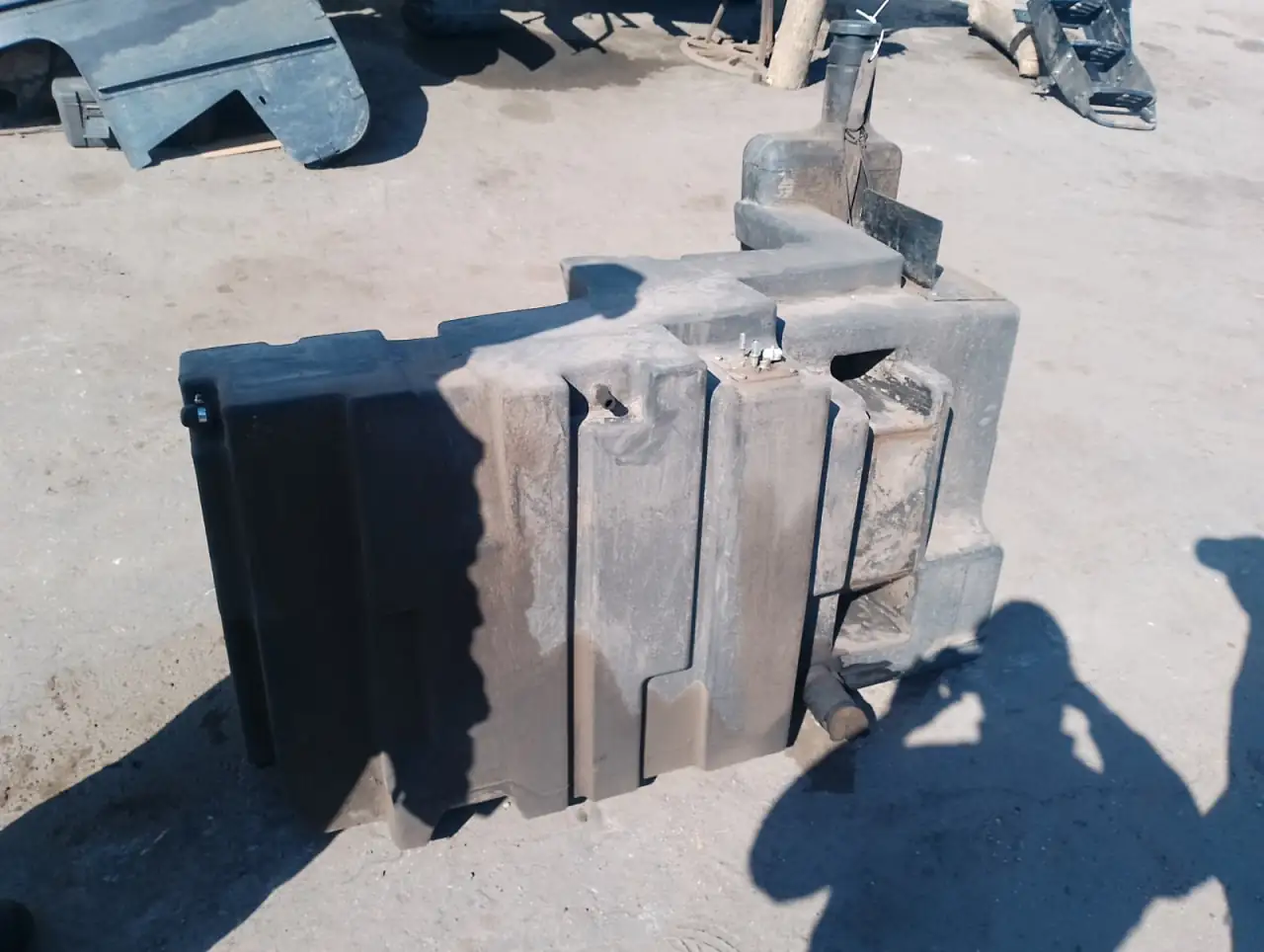 Foto 38 der Reparatur — Kraftstofftank-Reparatur New Holland T7060
