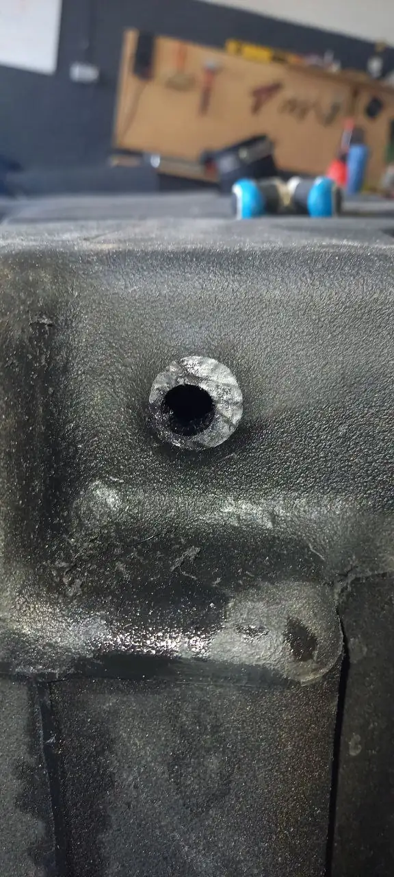 Foto 1 der Reparatur — Kraftstofftank-Reparatur New Holland T7060