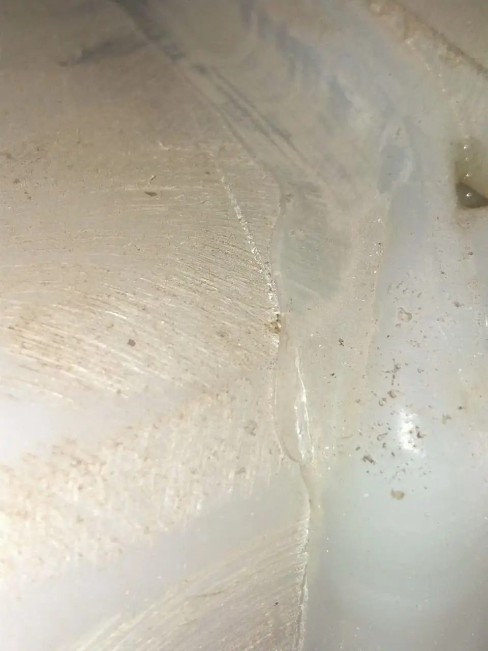 Foto 55 der Reparatur — Spritzentank-Reparatur