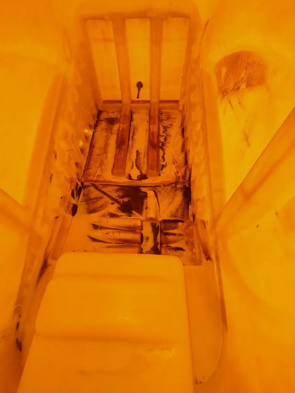 Foto 7 der Reparatur — Spritzentank-Reparatur an der Anbauspritze — Mai 2023