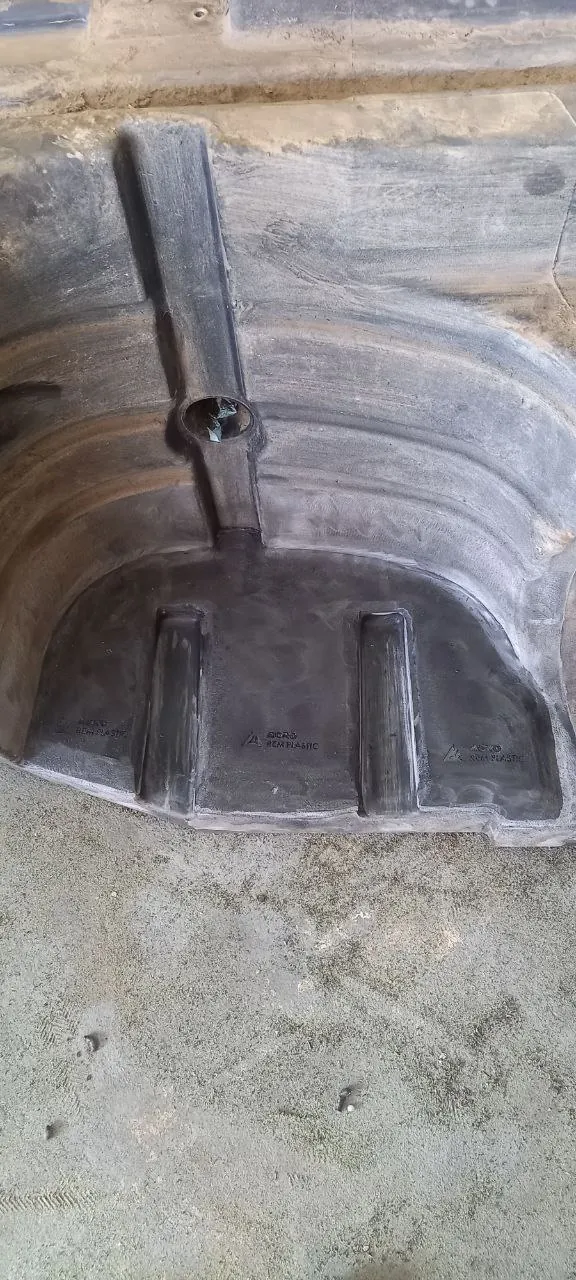 Foto 15 der Reparatur — Kraftstofftank-Reparatur New Holland 8.390