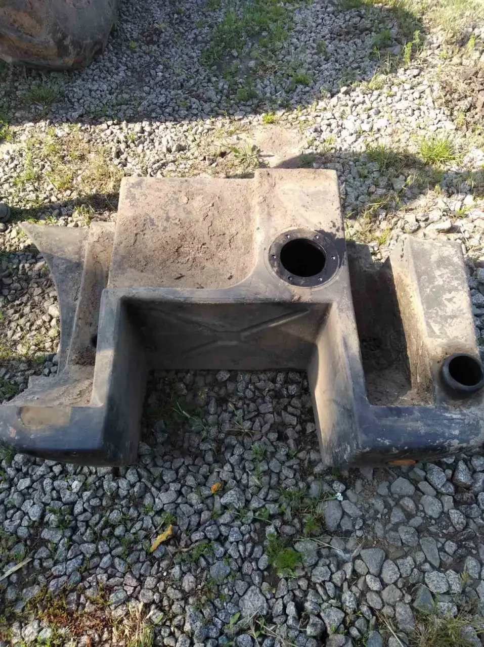 Foto 27 der Reparatur — Kraftstofftank-Reparatur JCB 531-70